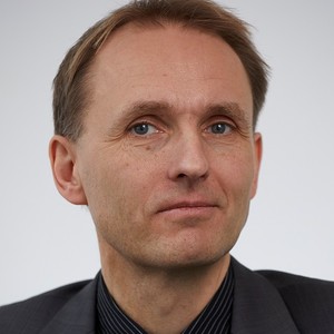 Prof. Dr. Lutz Schröder